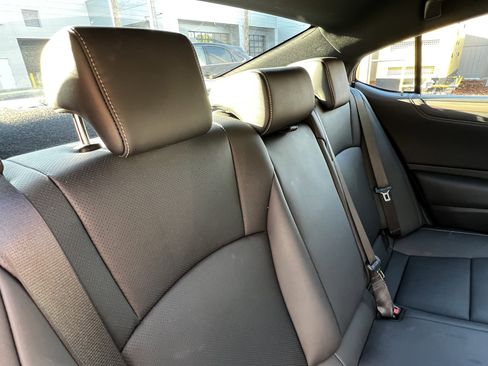 Certified 2024 Lexus ES 350 F Sport w/ Accessory Package (Z2) FWD image 41