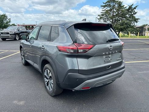 Used 2023 Nissan Rogue SV w/ SV Premium Package AWD/4WD image 5