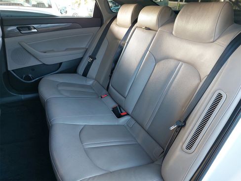 Used 2019 Hyundai Sonata Limited image 13