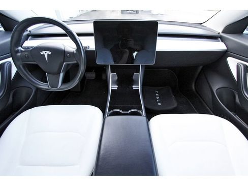 Used 2018 Tesla Model 3 Performance AWD/4WD image 10
