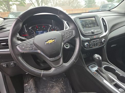 Used 2019 Chevrolet Equinox LT image 23