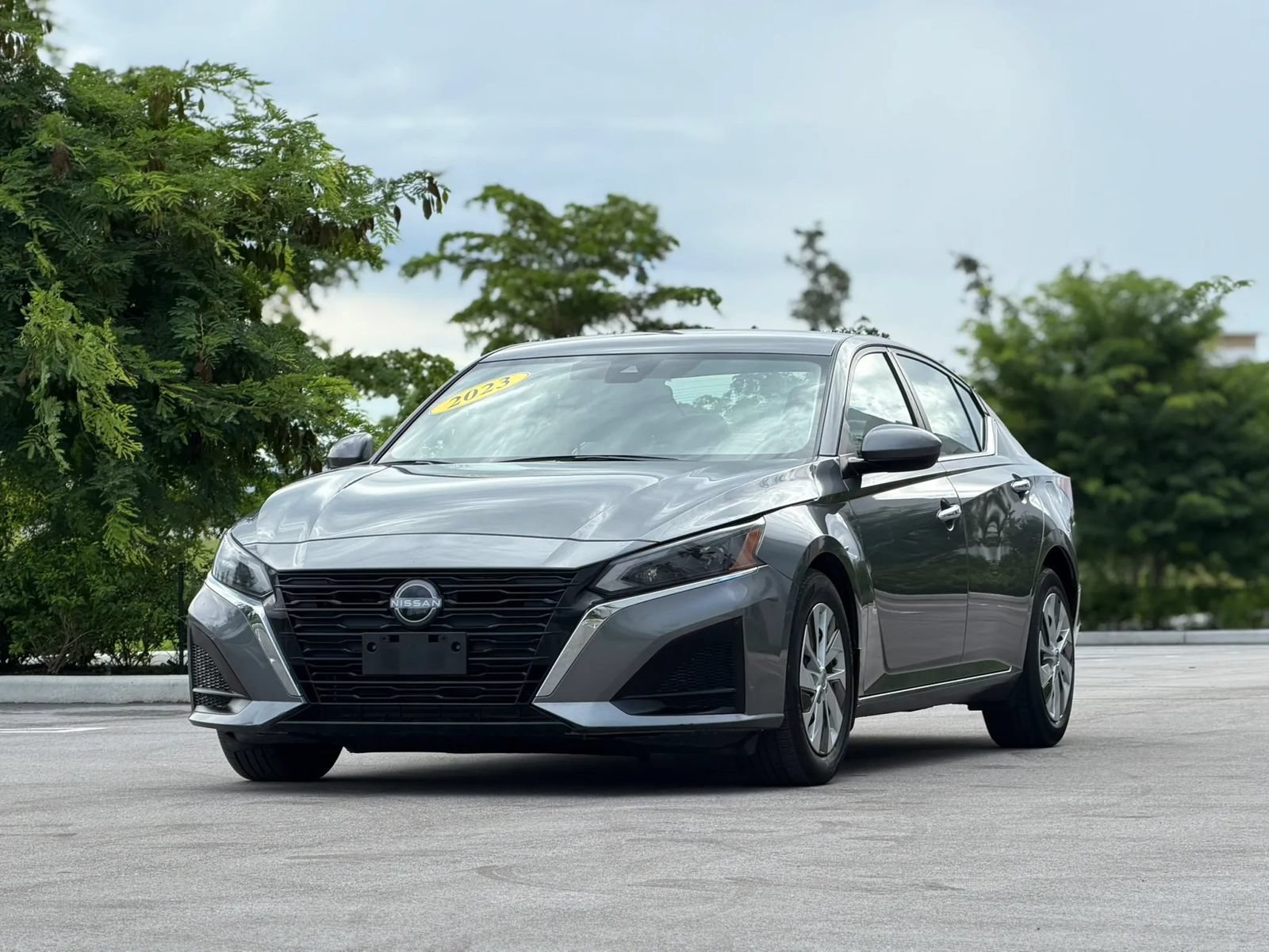 Used 2023 Nissan Altima 2.5 S FWD image 3