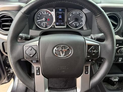 Used 2023 Toyota Tacoma Limited RWD image 15