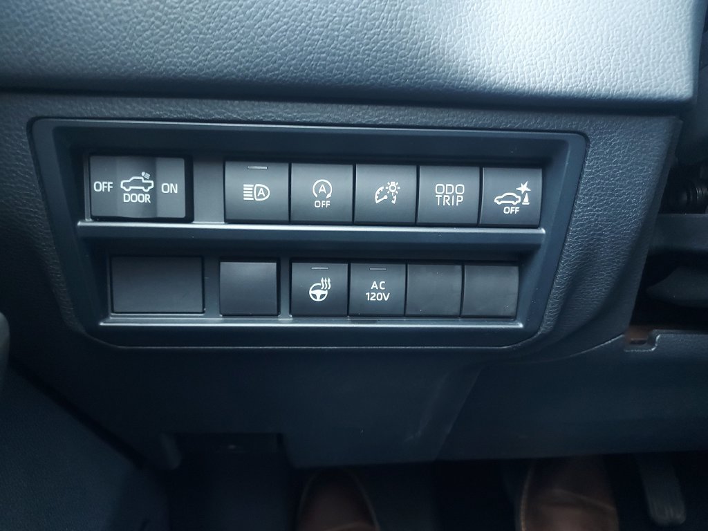 Used 2022 Toyota Tundra Limited AWD/4WD image 30