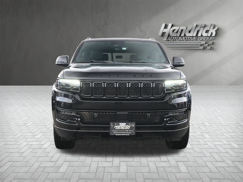 Used 2024 Jeep Wagoneer Series II AWD/4WD image 3