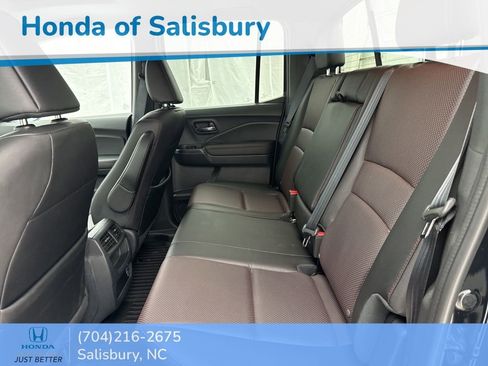 Used 2023 Honda Ridgeline Black Edition image 13
