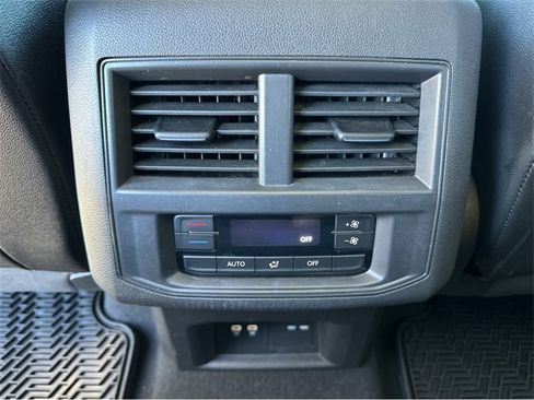 Used 2021 Volkswagen Atlas SEL R-Line image 27