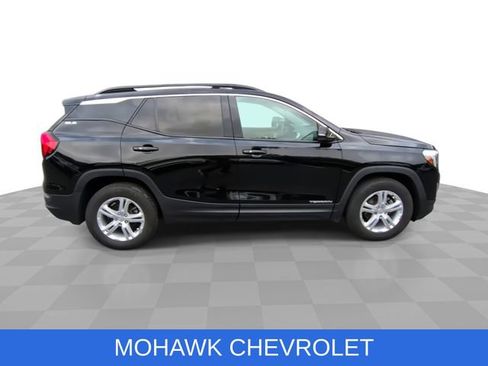 Used 2019 GMC Terrain SLE w/ Driver Convenience Package AWD/4WD image 9