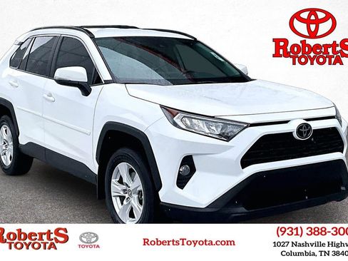 Certified 2021 Toyota RAV4 XLE FWD image 1