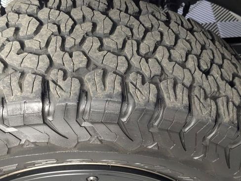 Used 2022 Jeep Wrangler Unlimited Rubicon w/ Trailer Tow Package image 9