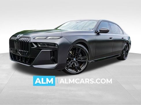 Used 2023 BMW 740i w/ Parking Assistance Package RWD image 1
