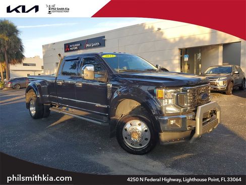 Used 2022 Ford F450 XLT w/ XLT Value Package image 1