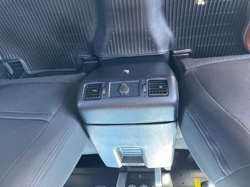 Used 2019 Toyota Tundra SR5 w/ SR5 Upgrade Package RWD image 14
