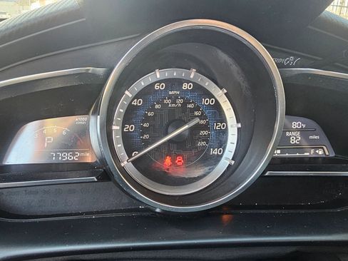 Used 2018 Toyota Yaris iA image 12