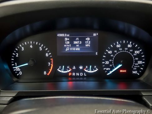 Certified 2023 Ford Explorer 4WD image 17