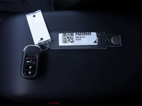 Used 2023 Honda Accord EX-L image 28