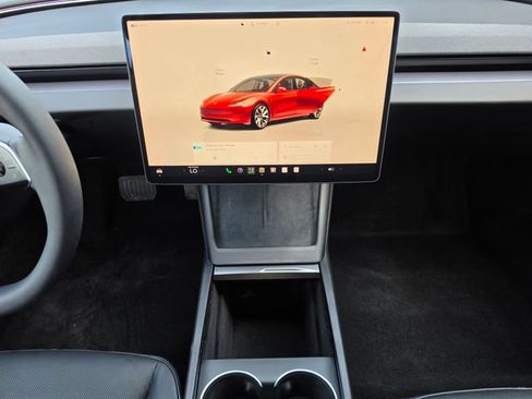 Used 2025 Tesla Model 3 Long Range AWD/4WD image 32