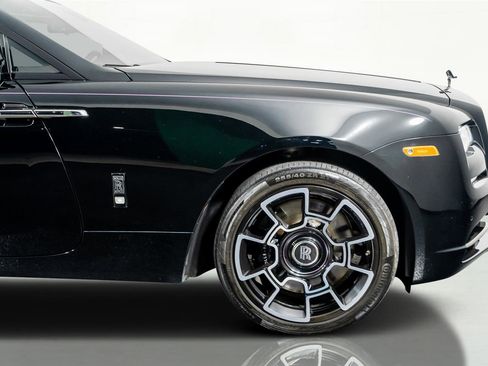 Used 2020 Rolls-Royce Wraith RWD image 6