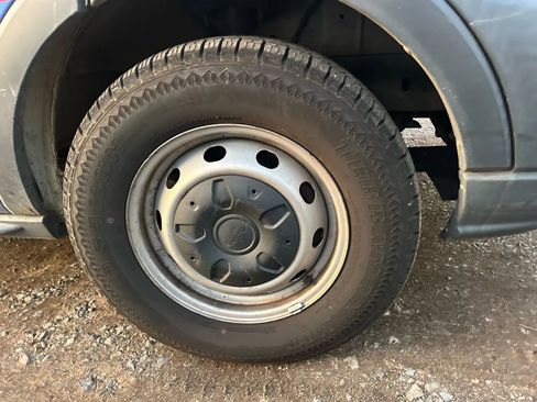 Used 2017 Ford Transit 150 130 Low Roof image 6