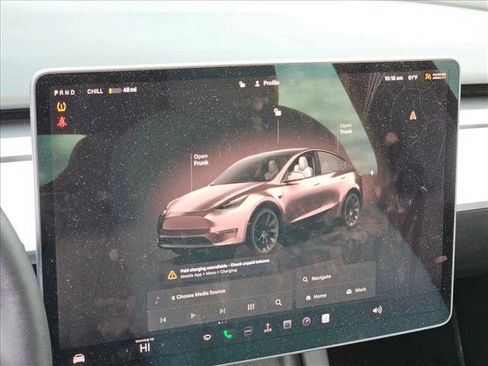 Used 2022 Tesla Model Y Long Range image 12