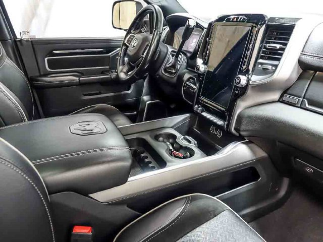 Used 2020 RAM 2500 Laramie w/ Night Edition AWD/4WD image 26