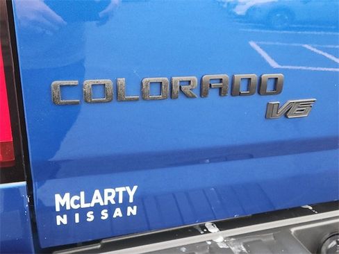 Used 2020 Chevrolet Colorado W/T w/ WT Convenience Package image 13