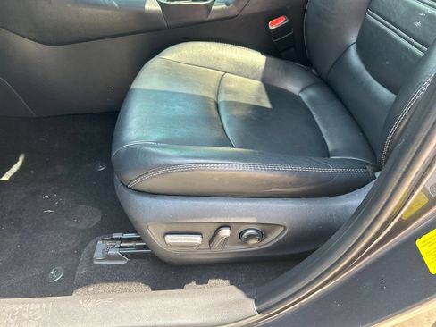 Certified 2019 Toyota RAV4 XLE Premium w/ Cold Weather Package FWD image 29