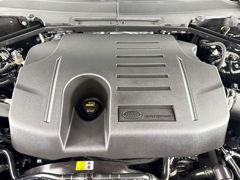 Used 2025 Land Rover Defender 110 S image 26