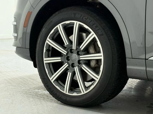 Used 2019 Audi Q7 3.0T Premium Plus w/ Premium Plus Package image 44