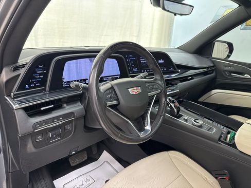 Used 2022 Cadillac Escalade Sport image 25