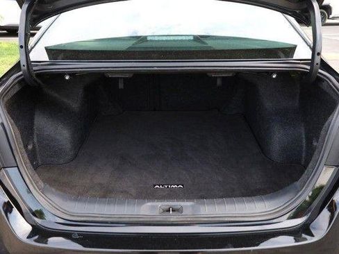 Certified 2025 Nissan Altima 2.5 SV FWD image 7