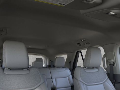 New 2026 Ford Explorer Active image 22