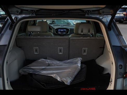 Used 2019 GMC Terrain Denali w/ Comfort Package image 20