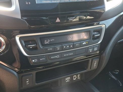 Used 2017 Honda Ridgeline Black Edition image 18
