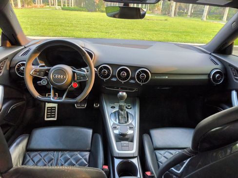 Used 2018 Audi TT RS w/ Dynamic Plus Package image 30