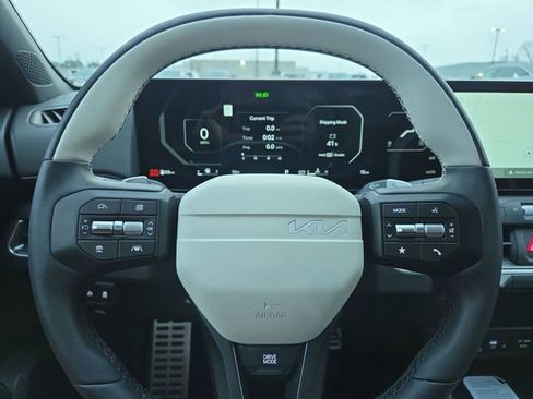 New 2025 Kia K4 GT-Line Turbo image 9
