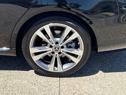 Used 2018 Mercedes-Benz C 300 Sedan image 17