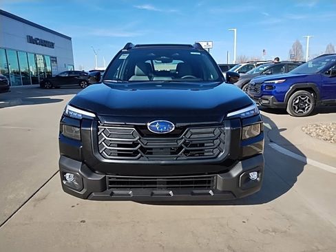 New 2026 Subaru Outback Limited image 3