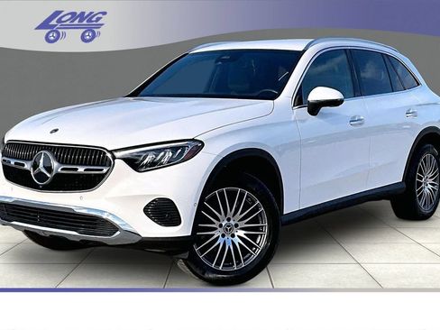 Certified 2025 Mercedes-Benz GLC 300 image 1