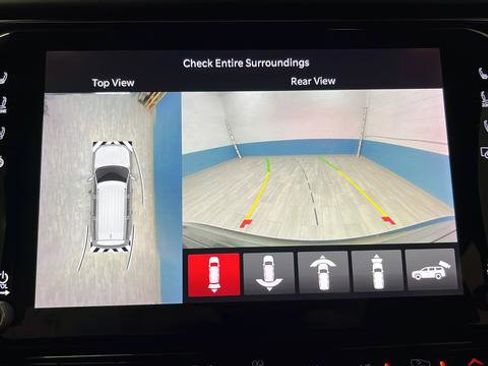 Used 2023 Jeep Grand Wagoneer Series II w/ Quick Order Packagew 28T image 14