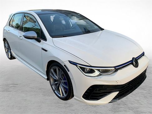 Used 2024 Volkswagen Golf R AWD/4WD image 8