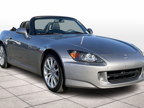 Used 2007 Honda S2000 image 2