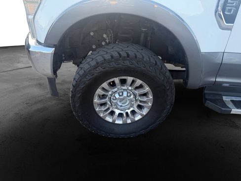 Used 2022 Ford F250 Lariat w/ Chrome Package AWD/4WD image 8