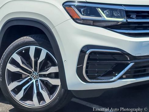 Used 2020 Volkswagen Atlas Cross Sport SEL Premium R-Line AWD/4WD image 4