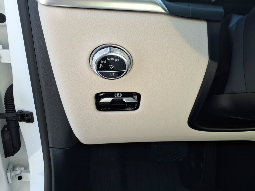 Certified 2023 Mercedes-Benz GLC 300 4MATIC image 17
