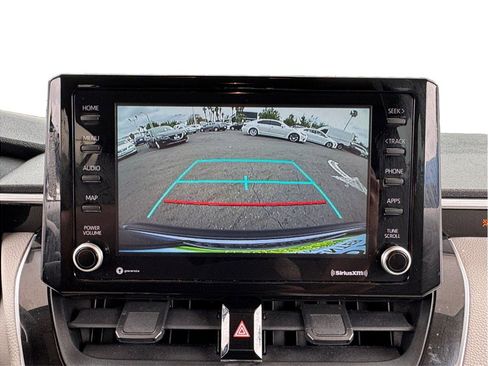 Used 2022 Toyota Corolla LE w/ Carpet Mat Package (TMS) FWD image 16