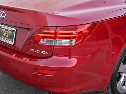 Used 2010 Lexus IS 250C RWD image 30