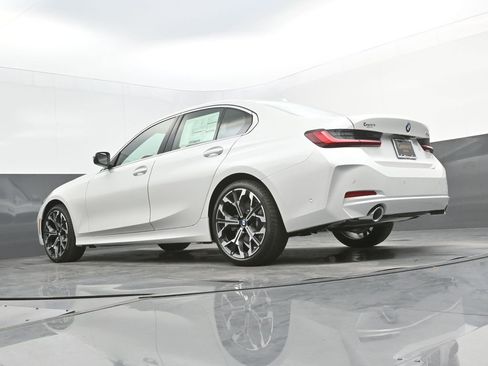 New 2026 BMW 330i Sedan w/ Premium Package RWD image 44