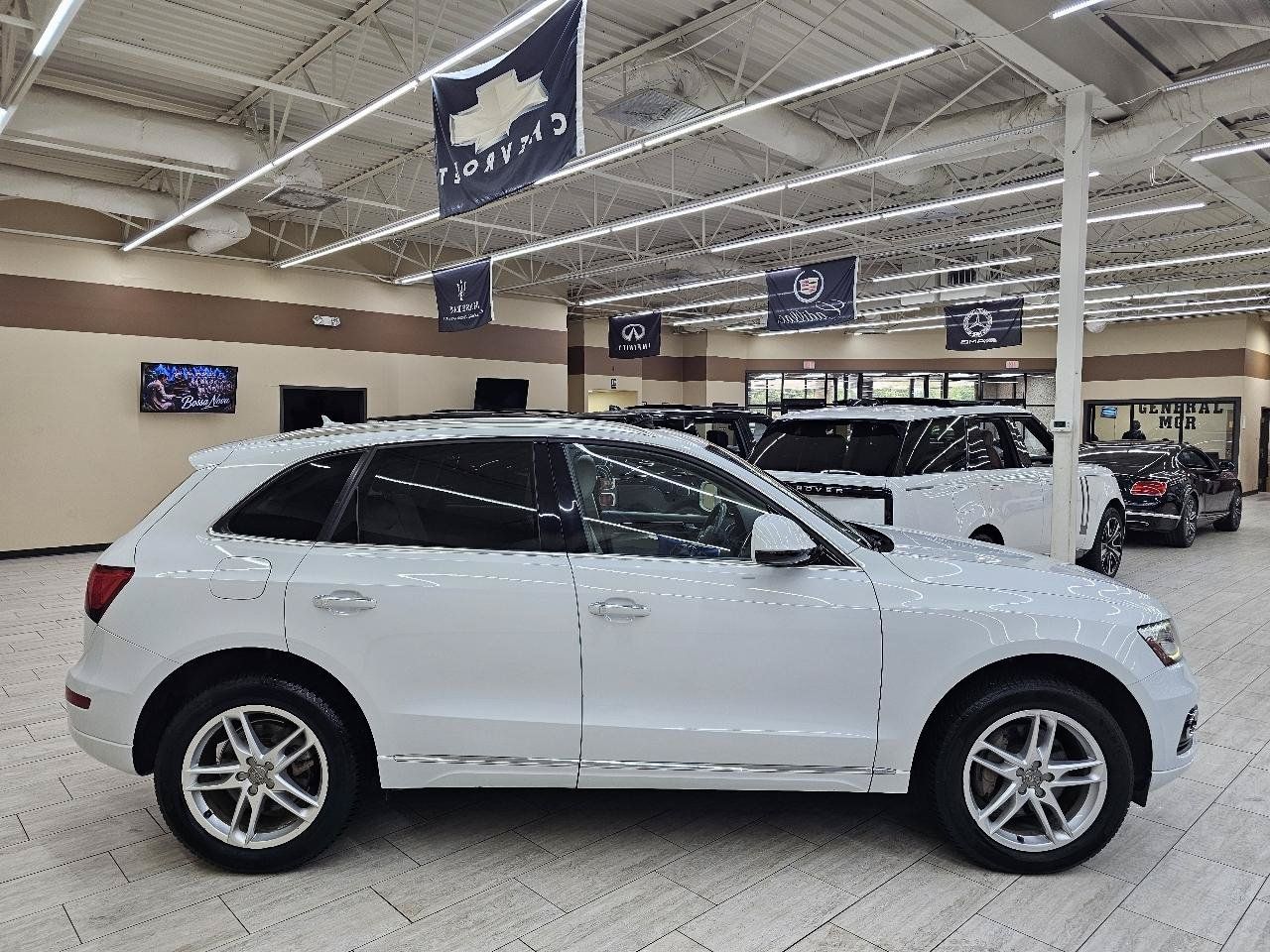Used 2015 Audi Q5 TDI Premium Plus w/ Technology Package AWD/4WD image 5