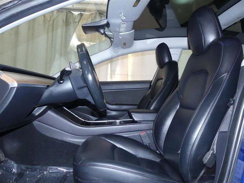 Used 2019 Tesla Model 3 Long Range image 19